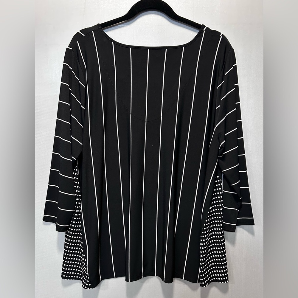 Habitat Black & White Striped V-Neck Knit Tunic Top Size L Artsy Modern Boho - Picture 5 of 6